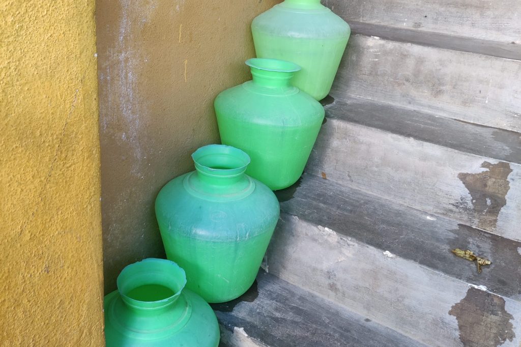 (Re)thinking the off-grid&nbsp;city